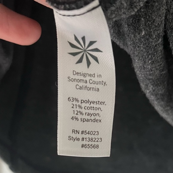 Athleta Women’s Grey Soft Paneled Mini Skirt - Picture 4 of 4